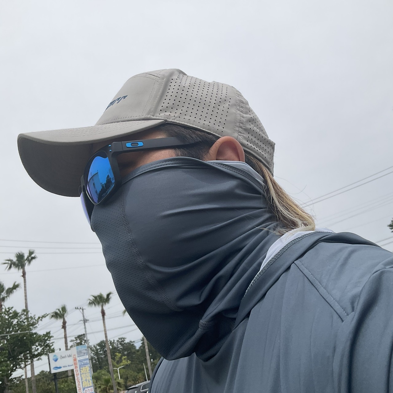 BF-LG01F Bifarr UVガード フーディ