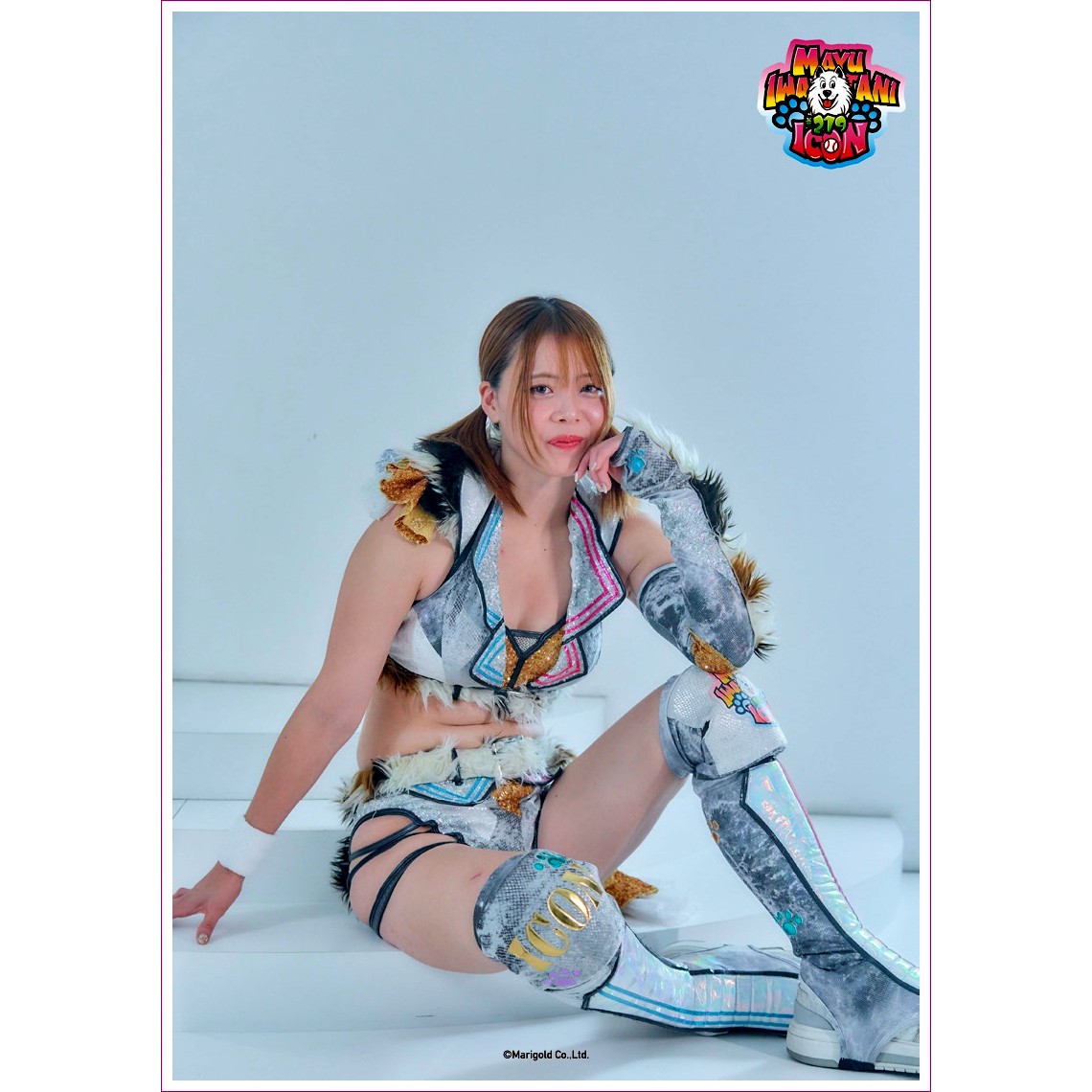 岩谷麻優 #219 マリーゴールド アクリルパネル s2 A5サイズ 直筆サイン入り