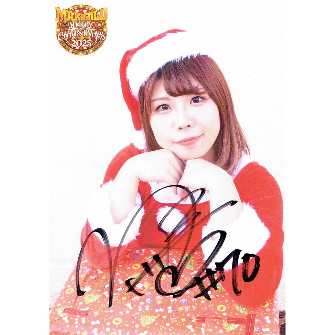 イヨ・スカイ WWE マリーゴールド サイン入りポートレート写真フレーム② イヨ・スカイ WWE マリーゴールド サイン入りポートレート写真フレーム