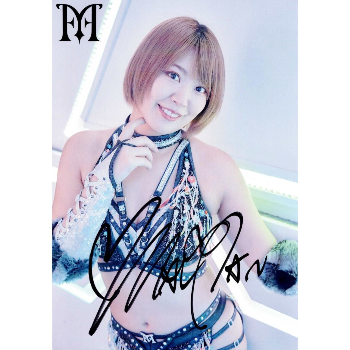 マリーゴールド】,ポートレート | ビッグブルー BIG BLUE