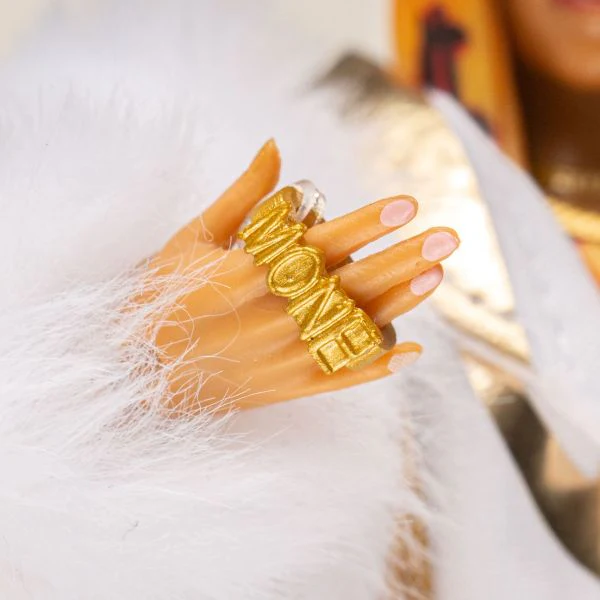 メルセデス・モネ AEW フィギュア 限定版 (1/3000) | AEW | ビッグ