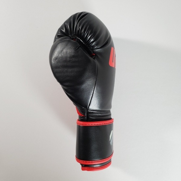 UFC ムエタイ・トレーニング・グローブ (12oz)