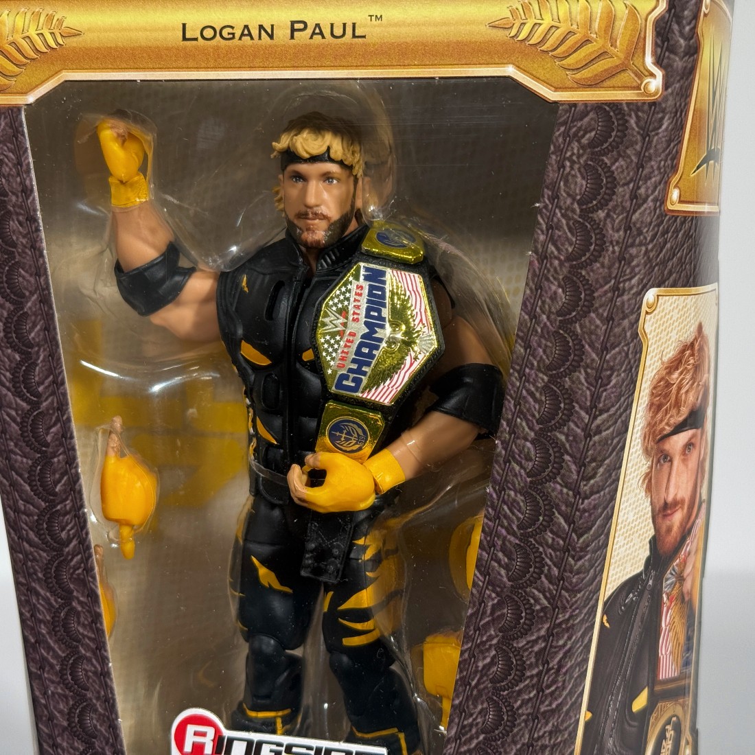 ローガン・ポール WWE フィギュア ディファイニング・モーメント