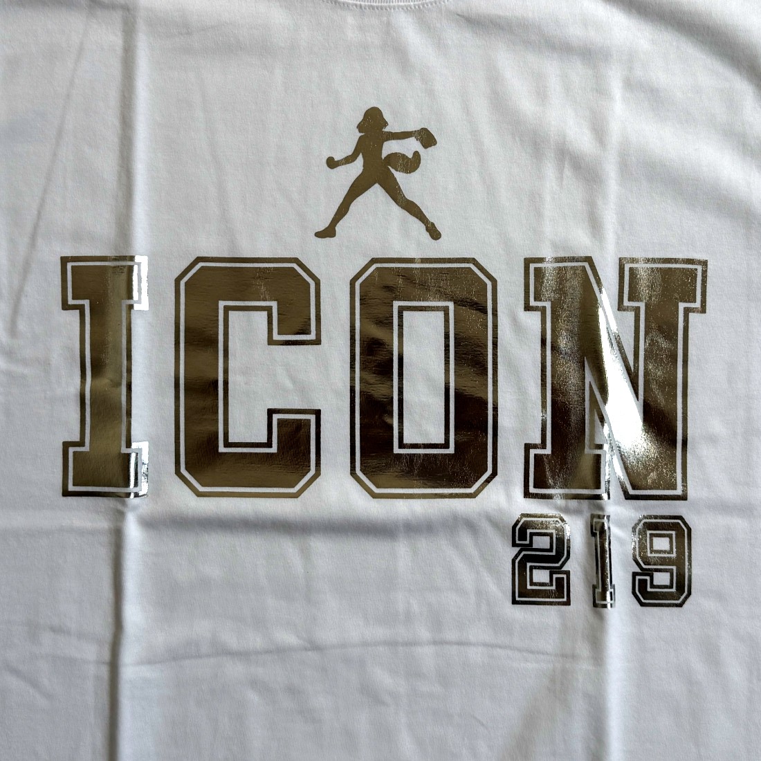 岩谷麻優 ICON 219 Tシャツ 白 (XL)