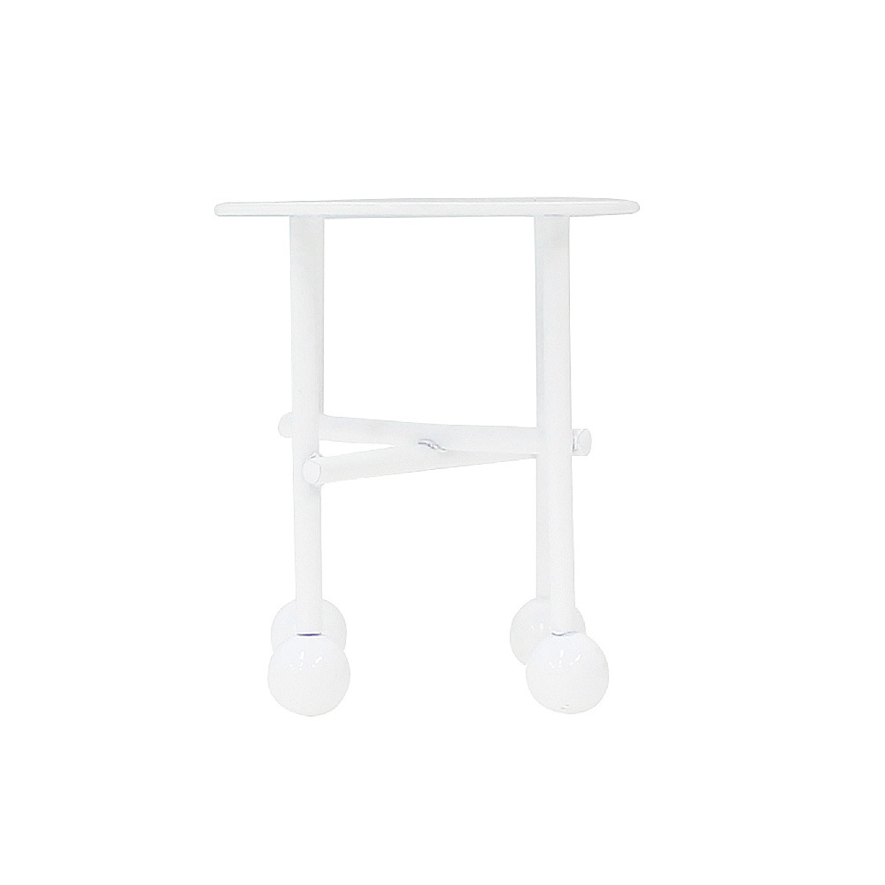 白いミニテーブル