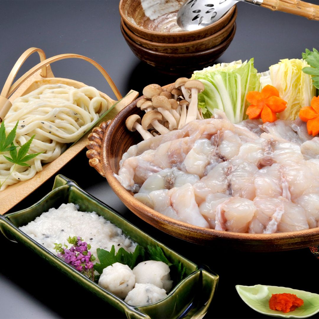 本場関門ふく鍋セット　4人前［26HK］　門司の老舗ふぐ割烹料理店「ふく太郎本部」より産地直送