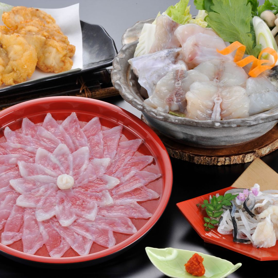 ふく冬の懐石　2人前［25FKS］　門司の老舗ふぐ割烹料理店「ふく太郎本部」より産地直送