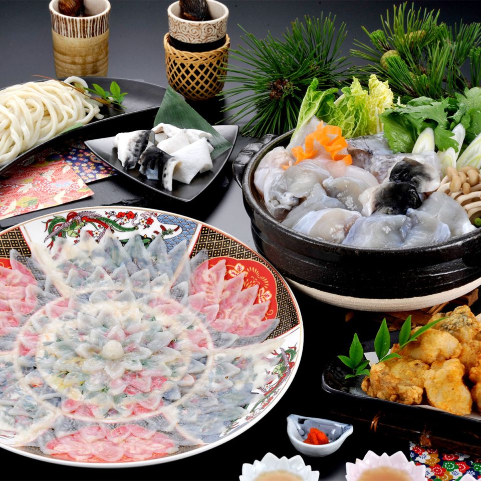 とらふくフルコース＜５人前＞［22W］ 門司の老舗ふぐ割烹料理店「ふく太郎本部」より産地直送