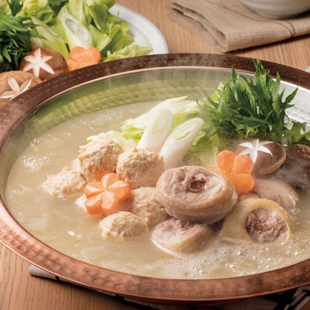 福岡　水たき料亭・博多華味鳥　水たきセット