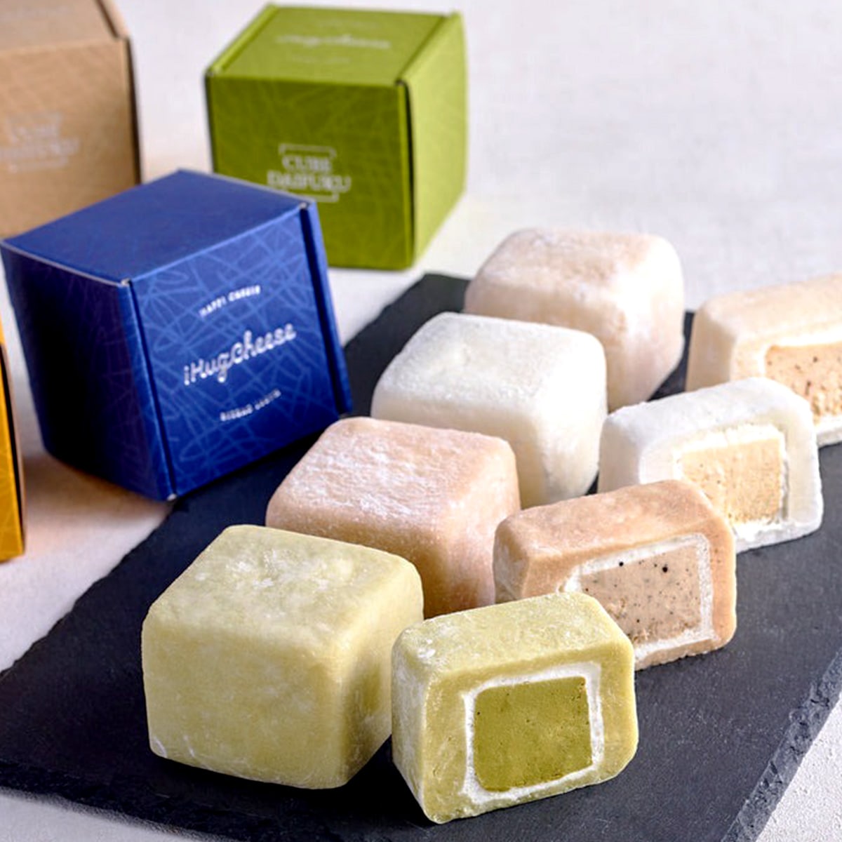 HAPPI CHEESEキューブ大福 6個入りギフトBOX【グルテンフリー・冷凍お取り寄せスイーツ】iHug Cheese