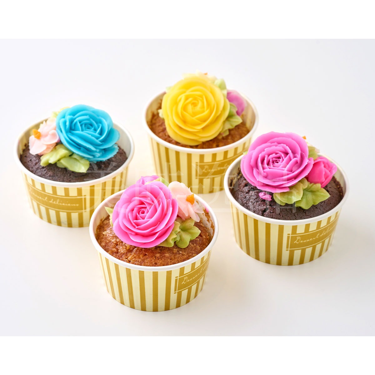 お花のカップケーキ　薔薇　4個セット