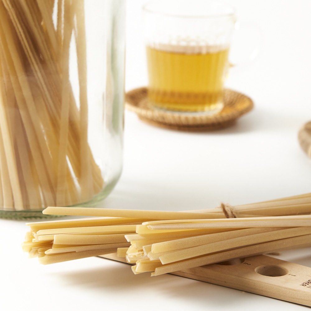 有機パスタ　フェットチーネ（DELUCA)ｘ12本入(ｹｰｽ)