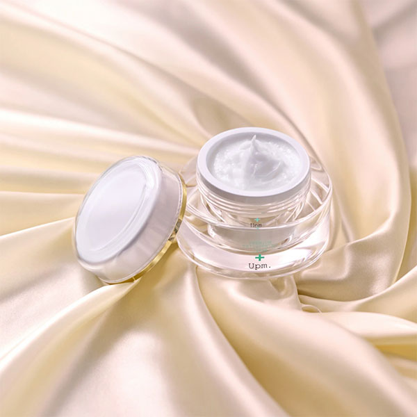 Upm プレミアムブライトニングクリームパック 30g（4個セット） Upm(ユーピーエム) プレミアムブライトニング クリームパック(4個