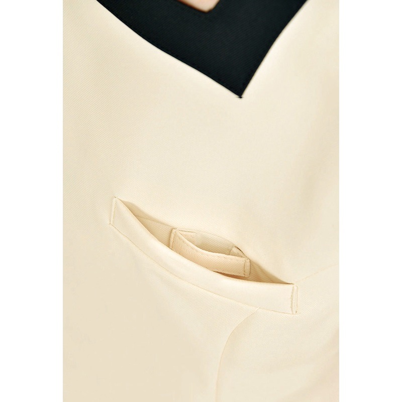 E-3133 ワンピース ライトベージュ SHIROTA(シロタ）