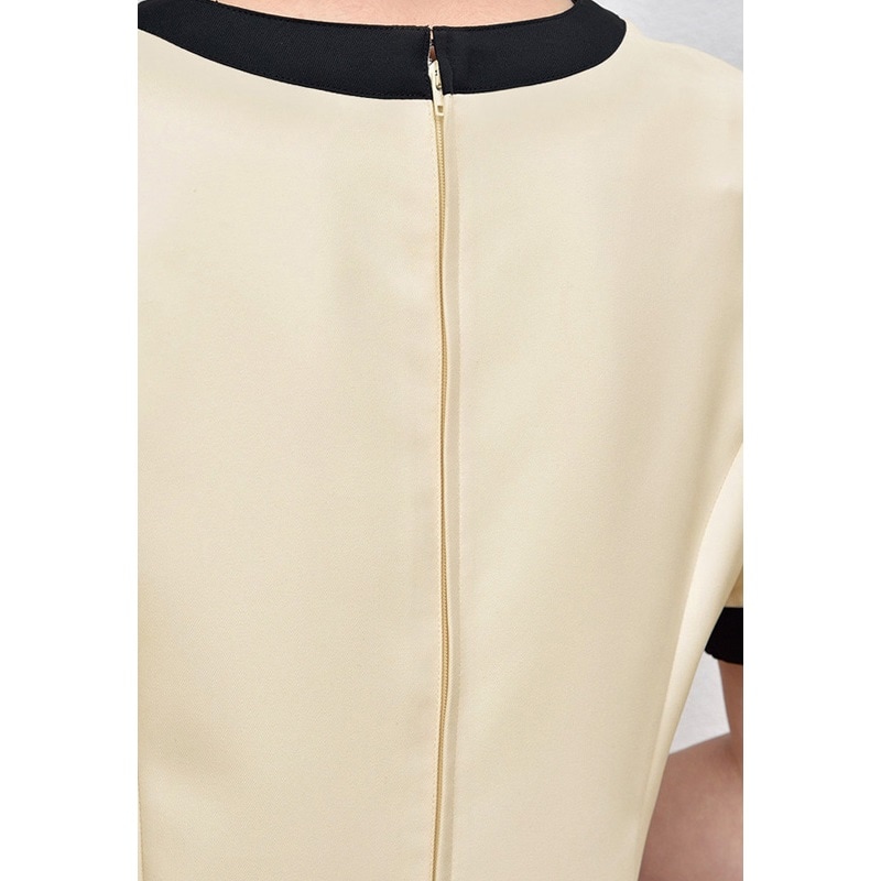 E-3133 ワンピース ライトベージュ SHIROTA(シロタ）