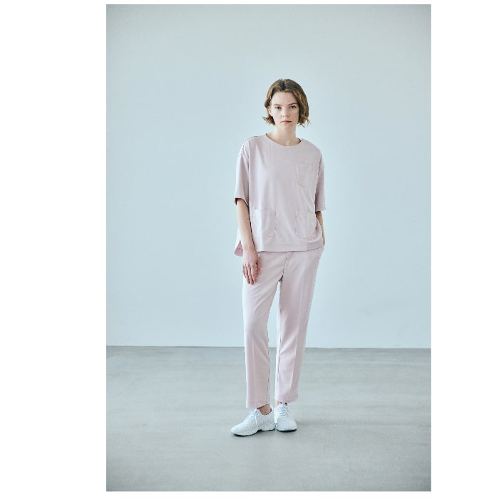 JILL STUART スクラブパンツストレッチストレート ピンク（４サイズ）