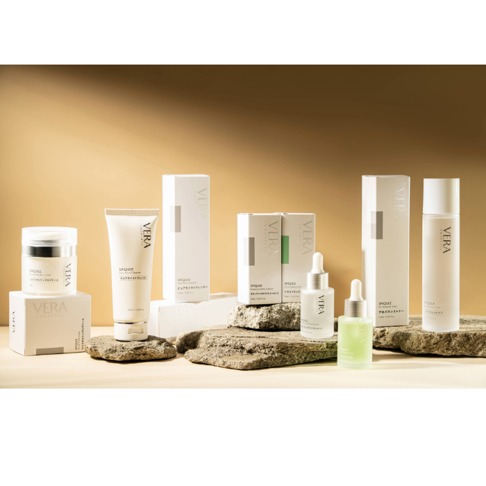 VERA CHARITES ラディアンスホワイトエッセンス 30ml 美白 VERA CHARITES (ヴェラ・カリテス) ラディアンスホワイト