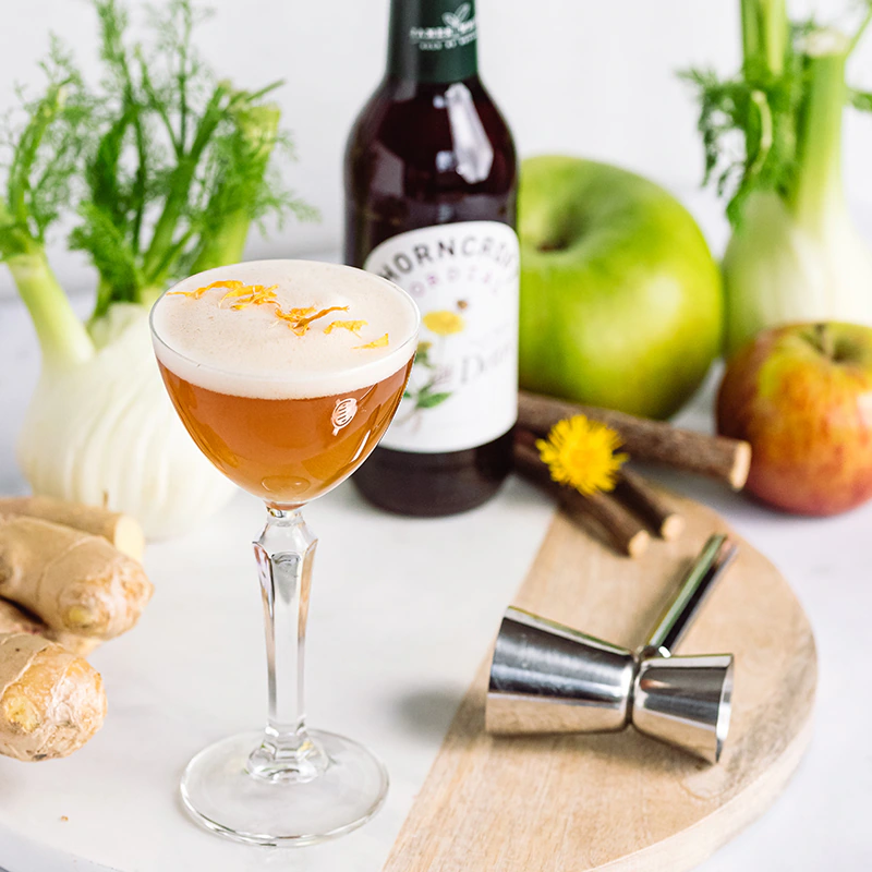 ソーンクロフト ハーブコーディアル リコリス 330mL 英国伝統 ノンアルコール濃縮飲料 Plant Based