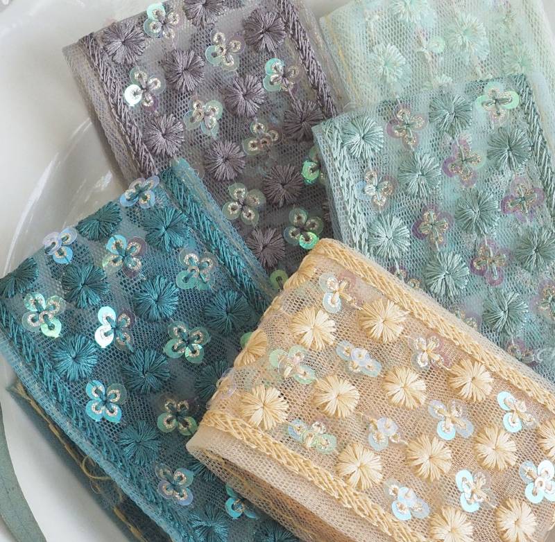 5.5cm幅 くすみカラー スパンコール刺繍チュール素材リボン インド刺繍リボン メッシュリボン  推し活カラーグッズ資材 営業日即日発送 