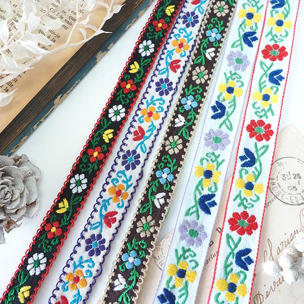 2cm幅 カラフル細幅チロリアンテープ お花刺繍リボン レトロ柄花柄チロルテープ カメラチェーン 手芸用リボン最安値 営業日即日発送
