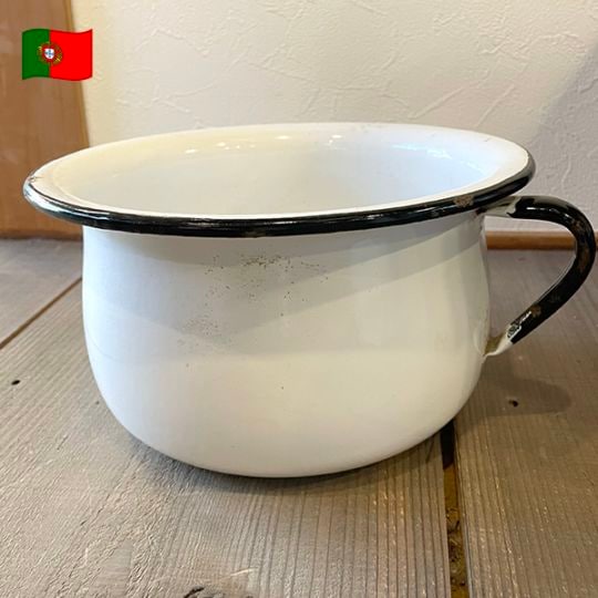 ポルトガル ホーローチャンバーポット ヨーロッパアンティーク買付品 ガーデンインテリアグッズ 植木鉢 ガーデニング雑貨 ホーローポット ミルク缶 インテリア雑貨 花瓶 ヴィンテージホーローおまる <送料無料>