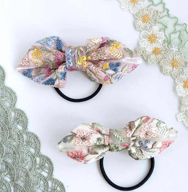 4.3cmから4.5cm幅 クロススティッチ風刺繍リボン 中幅手芸用リボン カラフルカラー レトロフラワーインド花柄リボン チュール刺繍リボン 営業日即日発送[ワールデザインbistarai]
