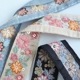 3.5cm幅インド花柄刺繍リボン スパンコール刺繍テープ  バッグテープ スマホショルダー ショルダーストラップ ポーチ材料 アクセサリー制作 韓国風リボン 和柄リボン 和装髪飾り作り ヘアポニーフック スマホショルダーストラップ作り 営業日即日発送 [ワールデザインbistarai]