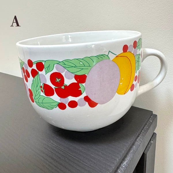 イタリアで買い付けた希少なPOPEYEとPORCELLANEレトロ花柄のマグカップ