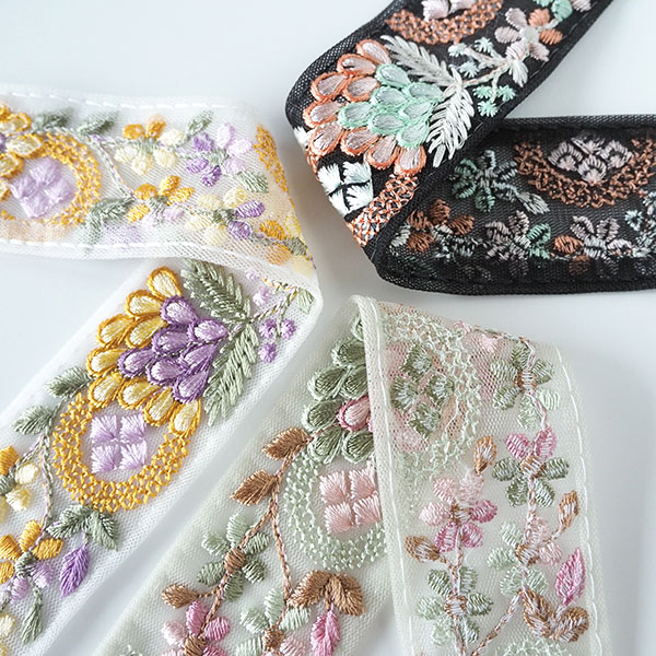 4cm幅 インド刺繍リボン 小花 葉っぱ柄 リボンブレード インドリボン チュールリボン 営業日即日発送 