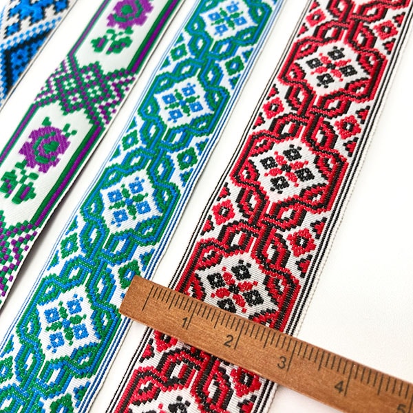 3cm幅 ウクライナ刺繍リボン 東欧北欧柄リボン ハンドメイドロゼット作りリボン  推し 概念 グッズ チロルテープ キーチェーン作り フラワーテープ 刺繍テープ 伝統工芸刺繍柄 チロリアンテープフラワー 営業日即日発送 [ワールデザインbistarai]