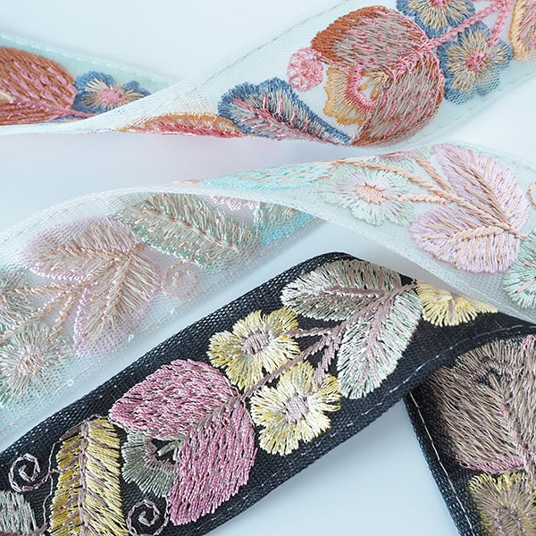 3.5cm幅 レトロ花柄 刺繍リボン インドリボン ショルダーストラップ 手芸用テープ インド刺繍リボン最安値 営業日即日発送 [ワールデザインbistarai]