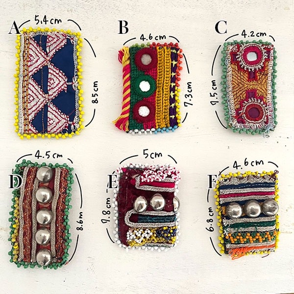 中東刺繍の代表アフガン刺繍たっぷりのワッペンパーツです。バッジや