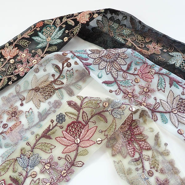 約5.5cm幅 スパンコール刺繍入り 中幅手芸用リボン 花柄インド刺繍リボン 太幅リボンブレード 幅広インドリボン 手芸用チュールリボン 浅草橋手芸用品卸 営業日即日発送