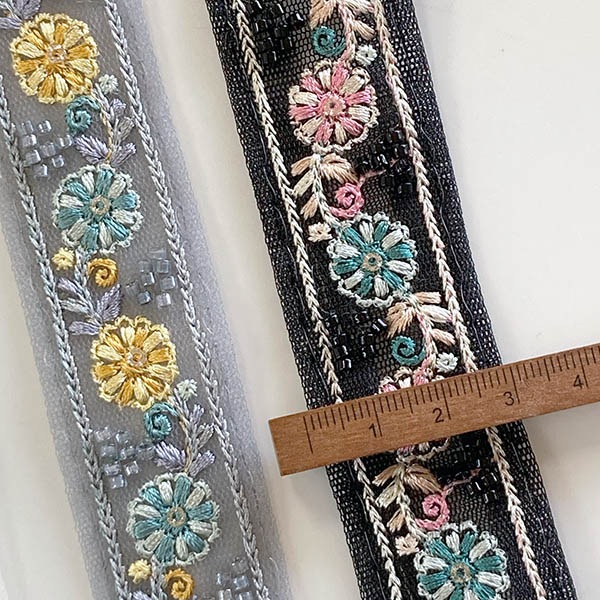 3cm幅インド刺繍リボン　ビーズ刺繍ブレード ビーズチョーカー　ピアスイヤリングパーツ販売 ハンドメイド資材 手芸用品店