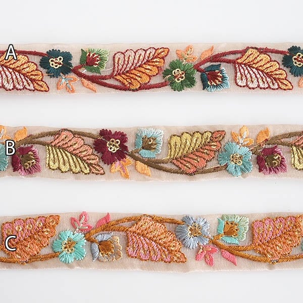 黄色　ピアス　イヤリング　ネイティブ　チロリアンテープ　刺繍リボン　アジアン　春 黄色 ピアス イヤリング ネイティブ チロリアンテープ 刺繍