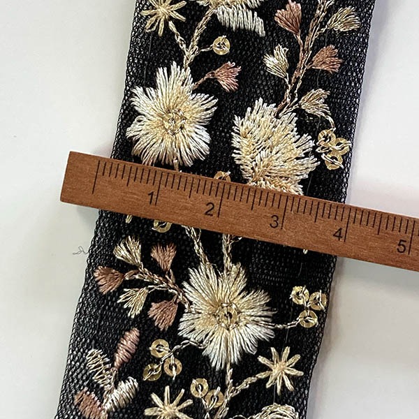 4cm幅 淡色モノトーン インド和柄風花柄チュールリボン スパンコール刺繍リボンブレード オケージョン用ヘアアクセサリー資材 インドリボンショルダーストラップ作り