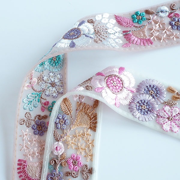 約4.5cm幅 大花柄刺繍リボン インド刺繍リボン ヘアポニー資材 ハンドメイドショルダーストラップ作り チュールリボン  手芸用品店[ワールデザインbistarai]