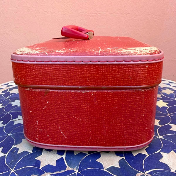 ポルトガル製ヴィンテージ レトロレッド バニティーケース 化粧品用箱 ソーイングボックス裁縫箱 コスメボックス 営業日即日発送 ＜送料無料＞