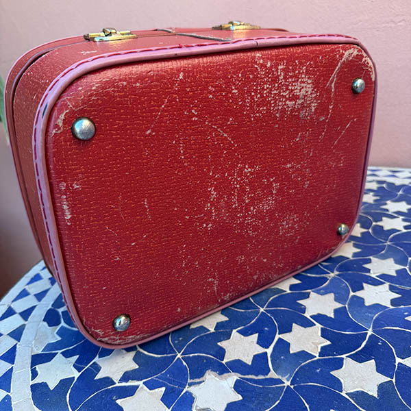 ポルトガル製ヴィンテージ レトロレッド バニティーケース 化粧品用箱 ソーイングボックス裁縫箱 コスメボックス 営業日即日発送 ＜送料無料＞