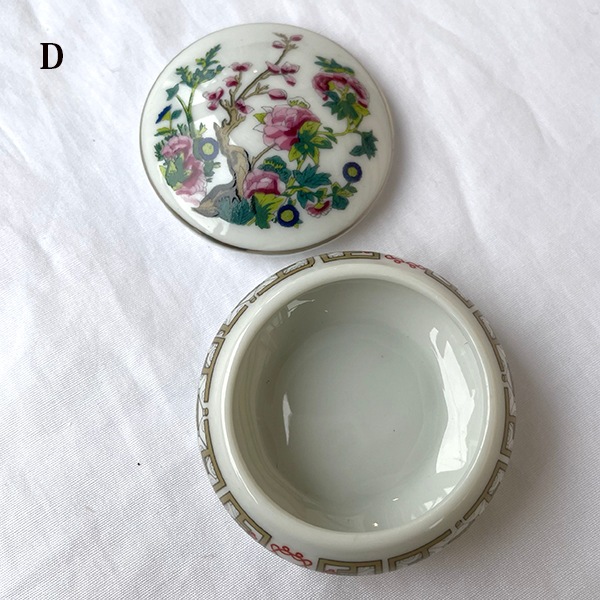 ポルトガル買付 ヨーロッパリモージュボックス フランスピルケース 陶器ケース ヨーロッパアンティーク陶器 ドールハウス  蚤の市買い付け 営業日即日発送