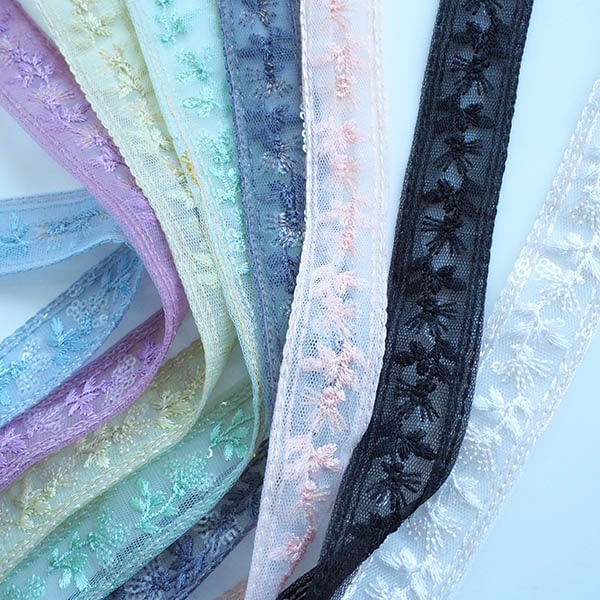 2.5cm幅 インド刺繍リボン チュールリボン メッシュリボン 小花柄スパンコールリボンブレード  推し色キンブレリボン 簡単ぬい服ドレスハンドメイド用リボン 推しぬい材料 営業日即日発送