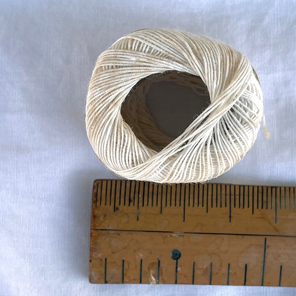 デットストック品 ばら売り 絹糸 アンティーク手芸用品 シルク糸玉 刺繍糸 刺し子 刺繍ブローチ 営業日即日発送