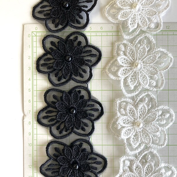 約5cm×6cm幅 パール付きレースリボン シフォンリボン オーガンジーフラワーモチーフレース シューズチャームパーツ ぬい活 バックチャーム リボンチャーム キンブレリボン 量産系地雷系アクセサリー ケミカルレース和装 髪飾り ヘッドドレス 営業日即日発送 