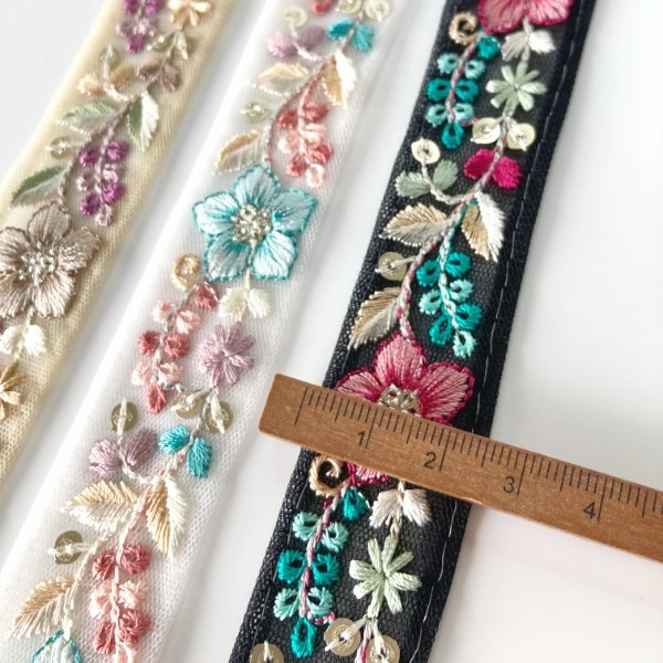 2.5cm幅 細幅刺繍リボン インドリボン サリー リボンブレード 営業日即日発送 