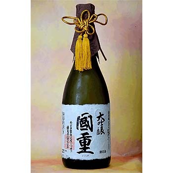 日本酒】綾菊 大吟醸国重 化粧箱入り720ml(香川・綾菊酒造