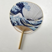 【うちわの太田屋】房州うちわ 浮世絵ちりめん 波 (浴衣地)