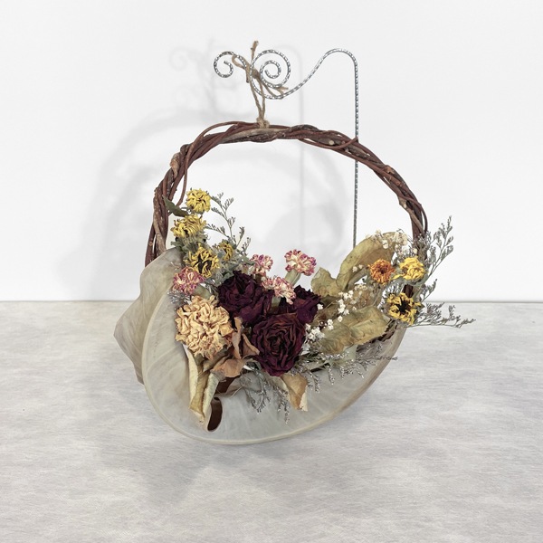 【ドライフラワー】ストレチアリース（バラ・ひまわりMIX）