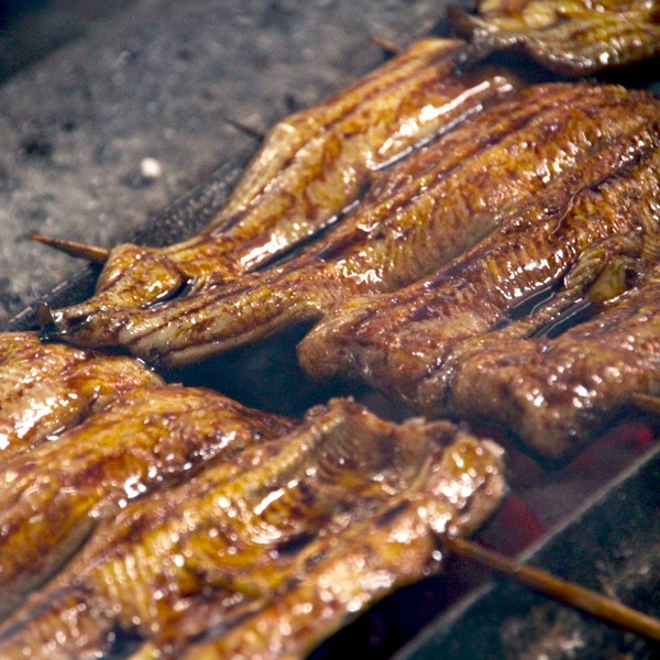 【新都】うなぎ蒲焼2尾