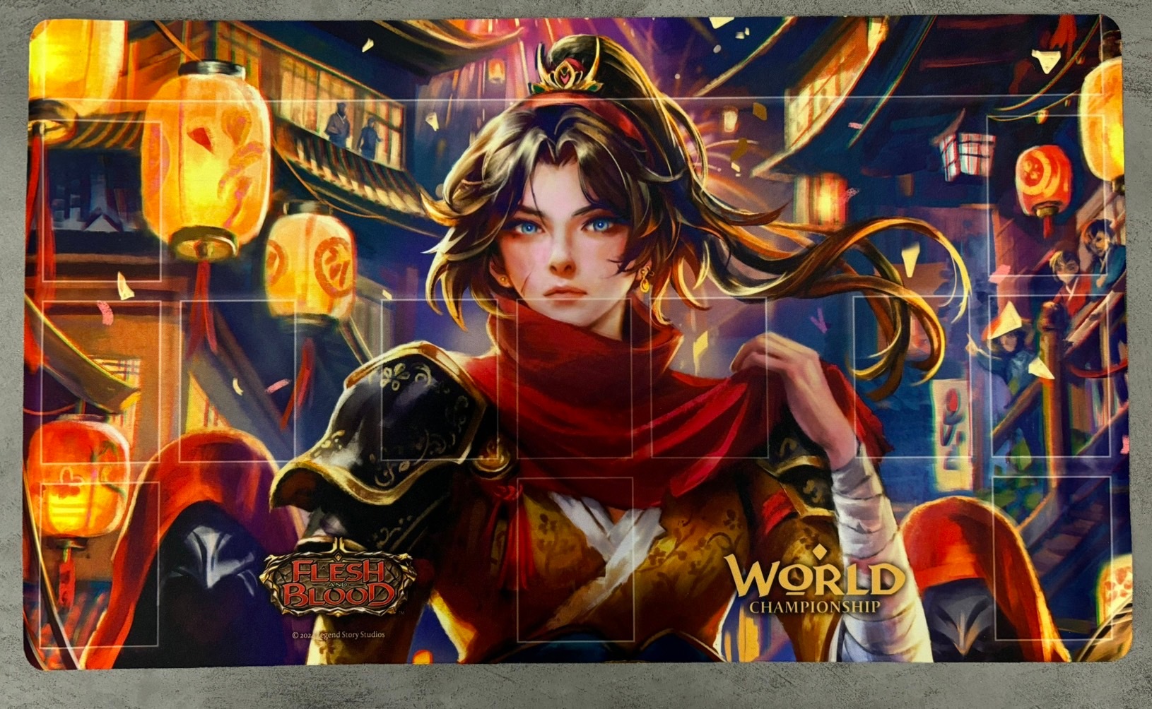 Flesh and Blood 緋色の復讐者、アイラ プレイマット ゆうパケット不可》緋色の復讐者、アイラ/Ira, Scarlet Revenger