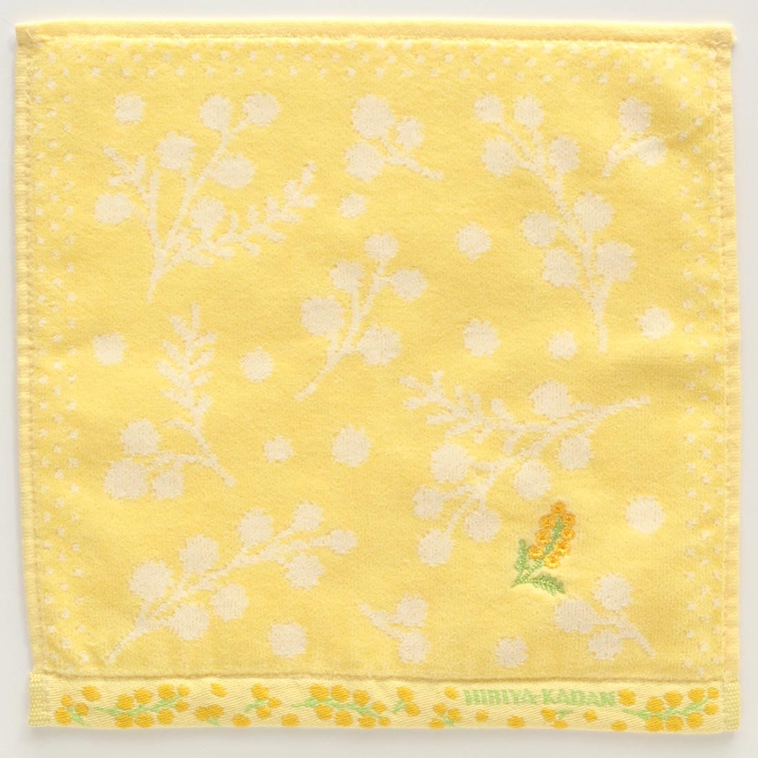 HERMES 花柄 ハンカチ イエロー HERMES 花柄 ハンカチ イエロー エルメス HERMES 植物柄 9cm